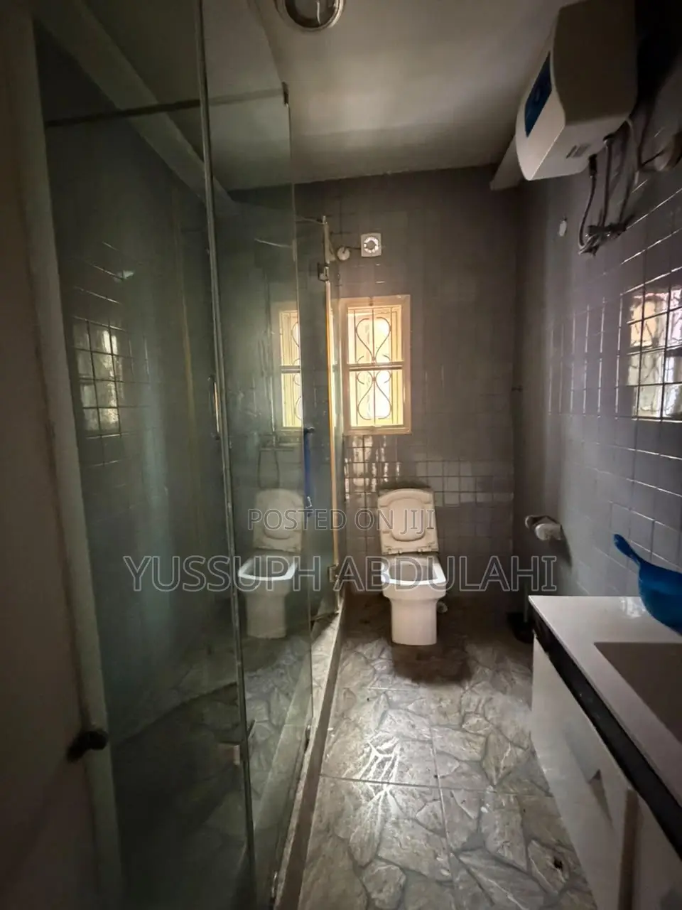 4bdrm Apartment in Agungi for rent in Agungi