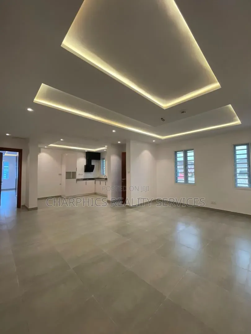 17bdrm Apartment in Parkview Estate for rent in Parkview Estate