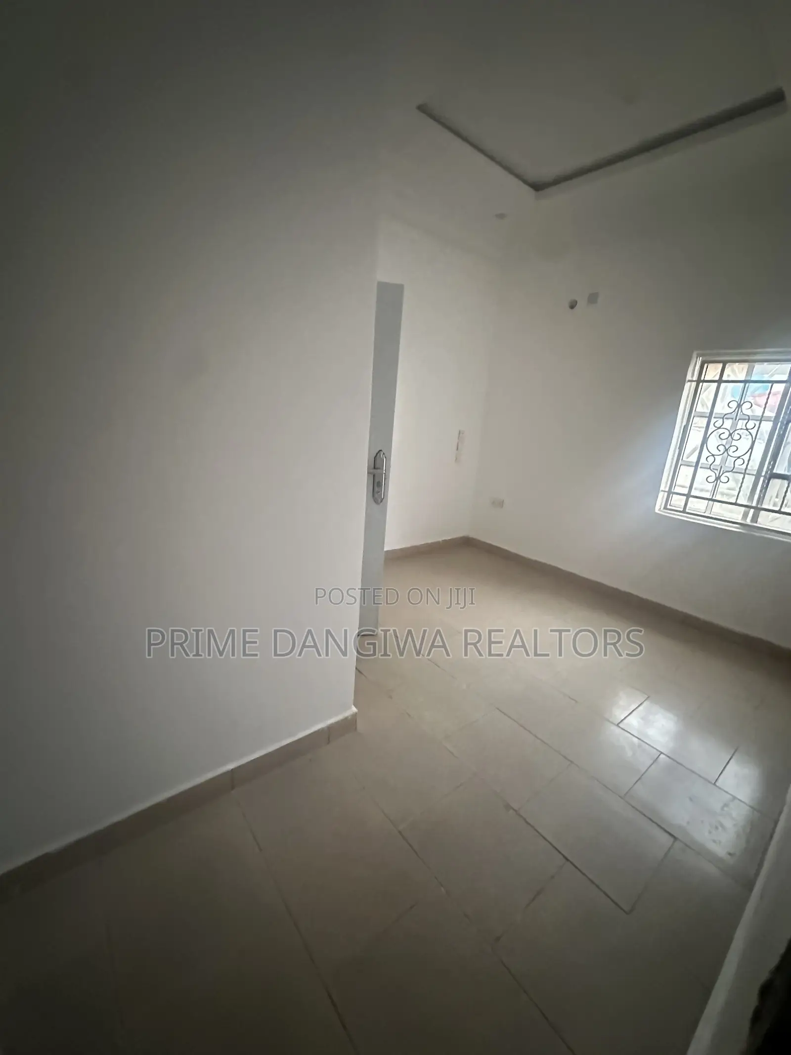 3bdrm Bungalow in Aso Drive, Asokoro for rent in Asokoro