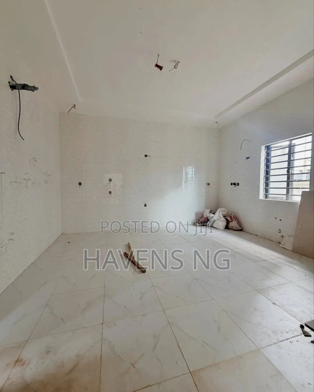 5bdrm Duplex in GRA Phase 2 Shangisha for sale in GRA Phase 2 Shangisha
