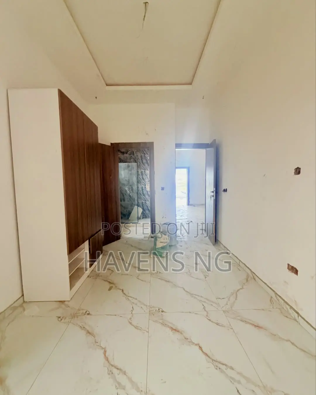 5bdrm Duplex in GRA Phase 2 Shangisha for sale in GRA Phase 2 Shangisha