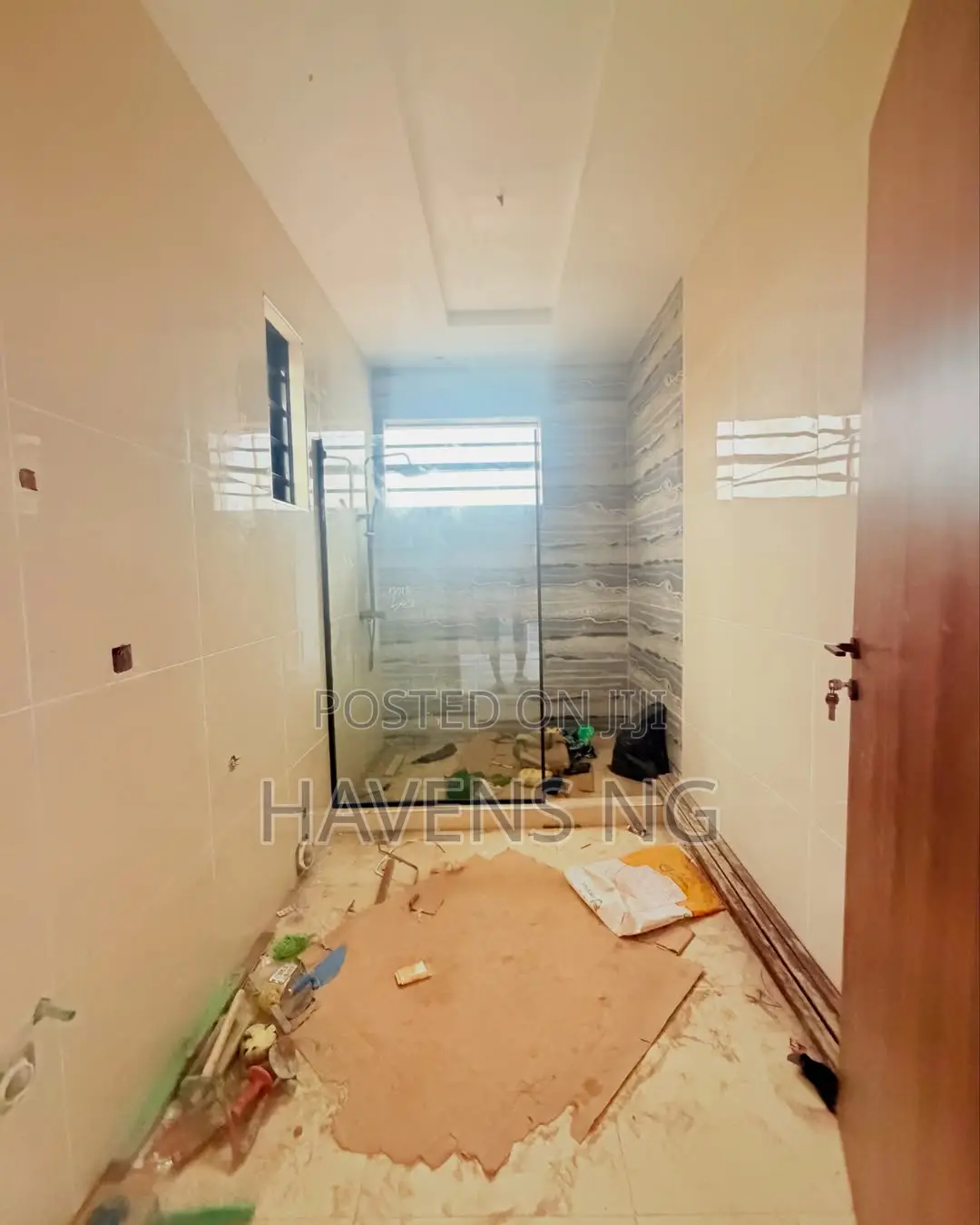 5bdrm Duplex in GRA Phase 2 Shangisha for sale in GRA Phase 2 Shangisha