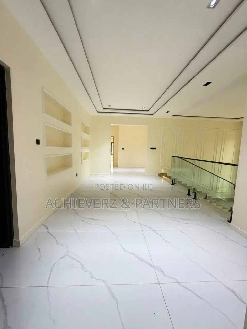 6bdrm Duplex in Katampe Extension for sale in Katampe Extension