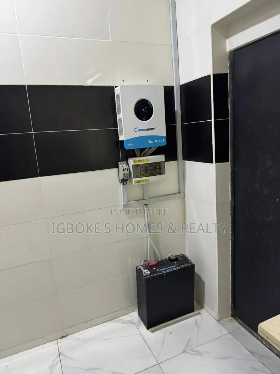 Furnished 3bdrm Duplex in Ikota for rent in Ikota