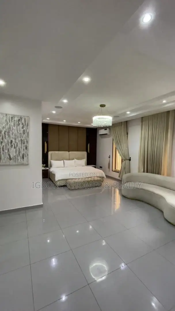 Furnished 4bdrm Duplex in Lekki Phase 1 for rent in Lekki Phase 1