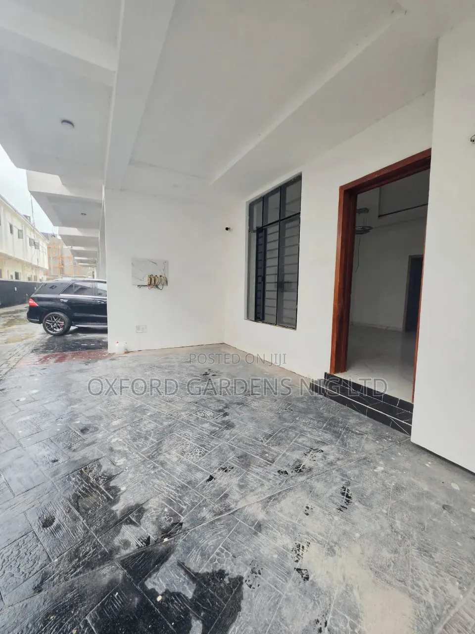 4bdrm Duplex in Ikota Gra Estate for sale in Ikota