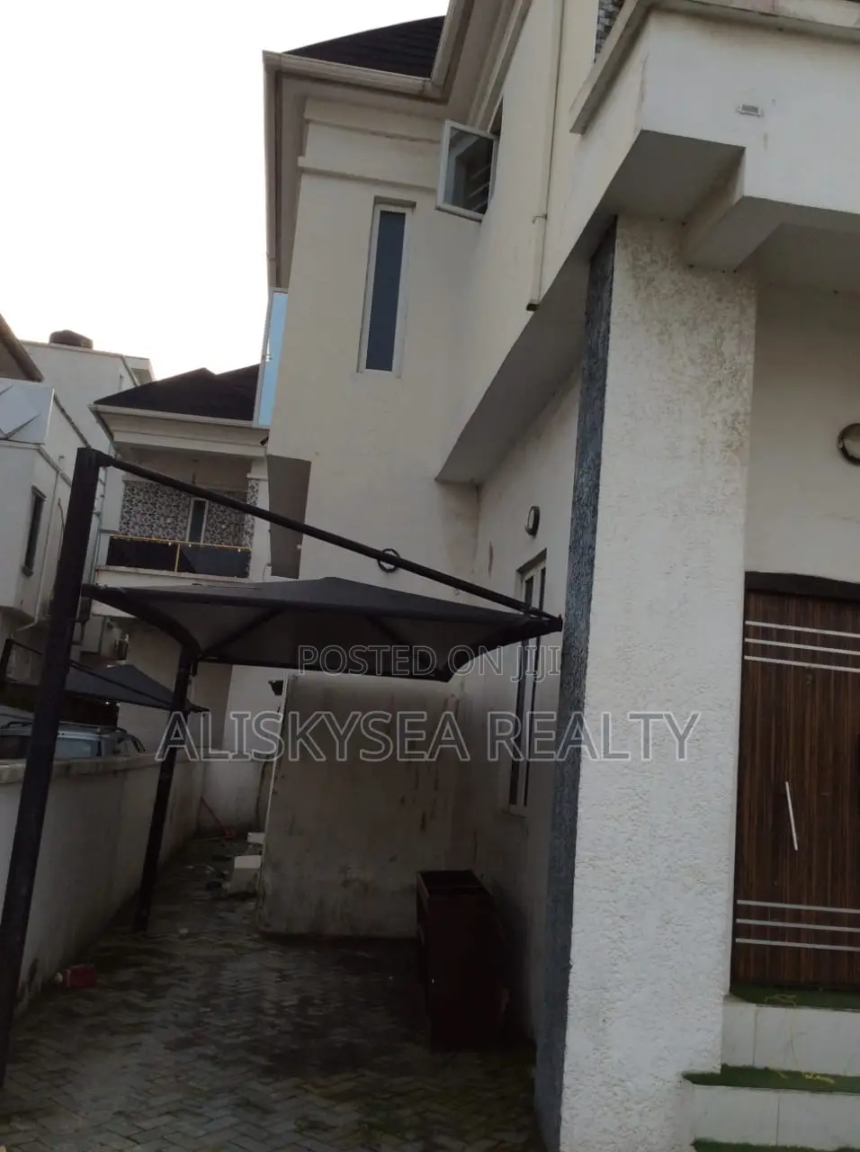 4bdrm Duplex in Palm Estate for sale in Abraham Adesanya Estate