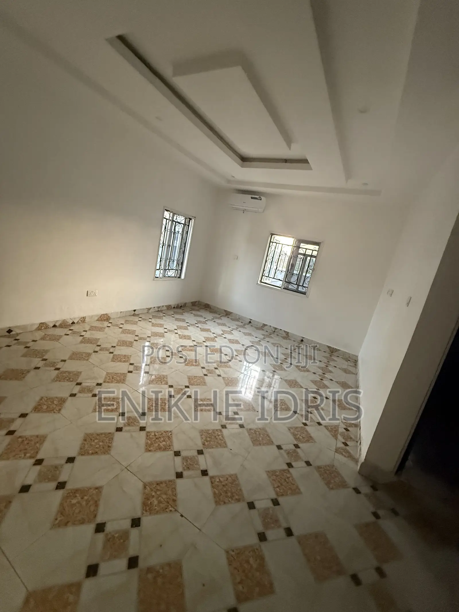 3bdrm Bungalow in Shimex, Lugbe District for sale in Lugbe District