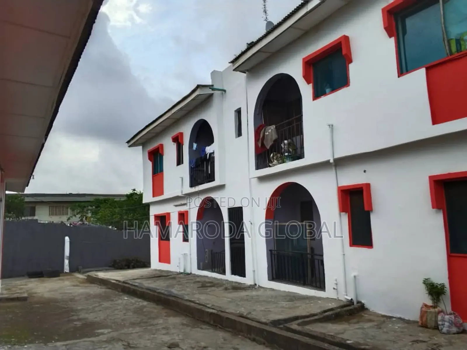 Furnished 16bdrm Block of Flats in Ikotun, Alimosho for sale in Alimosho
