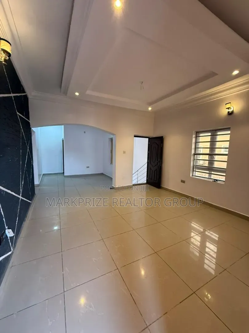 3bdrm Duplex in Orchid Lekki Lagos for sale in Lekki Expressway