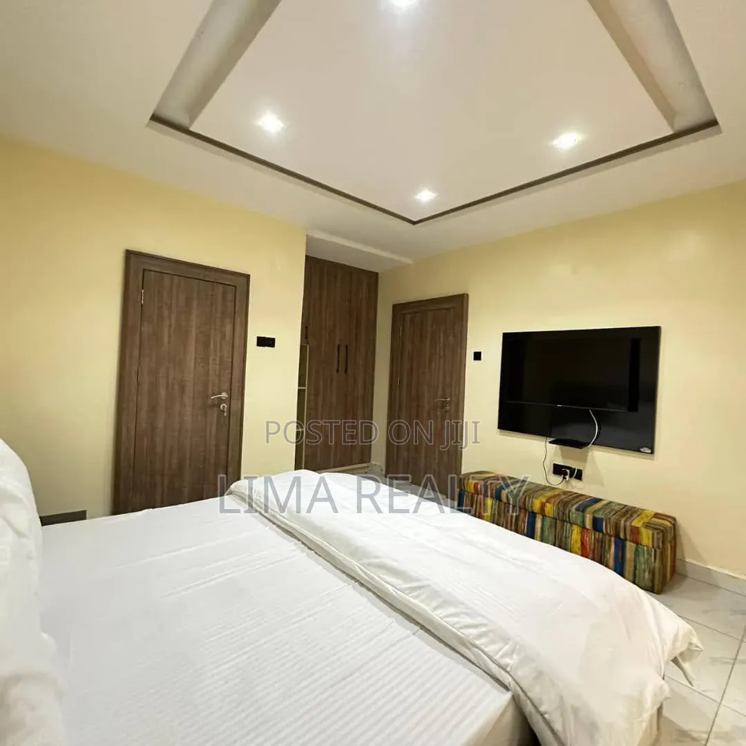 2 Units of 1 Bedroom Garki in Garki 2