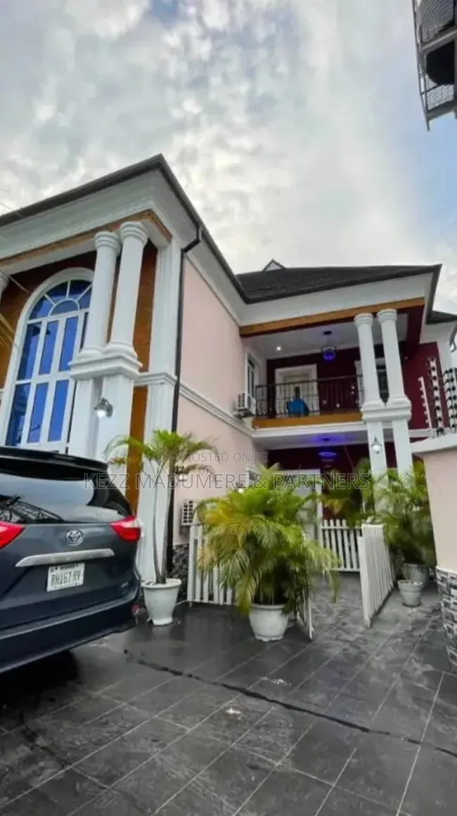 6bdrm Duplex in Dr Peter Odili ,, Trans Amadi for sale in Trans Amadi