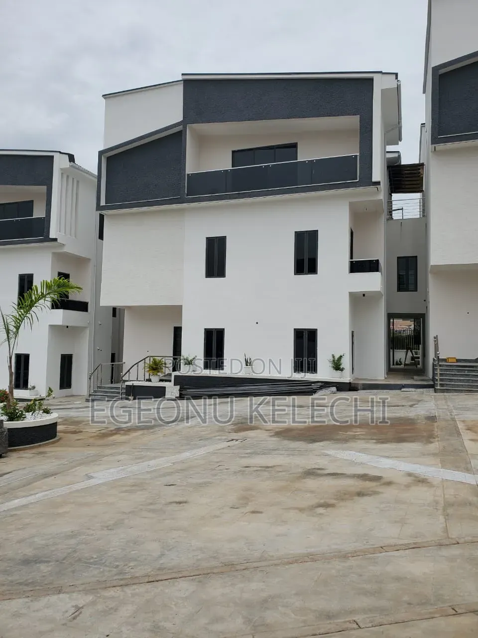 Furnished 5bdrm Duplex in Asokoro for sale in Asokoro
