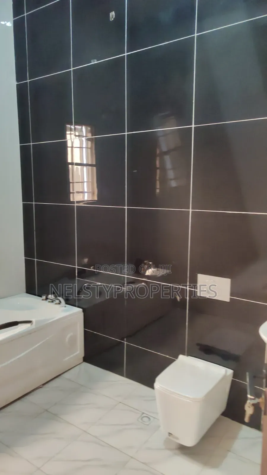 6bdrm Duplex in Efab Metropolis, Gwarinpa for sale in Gwarinpa