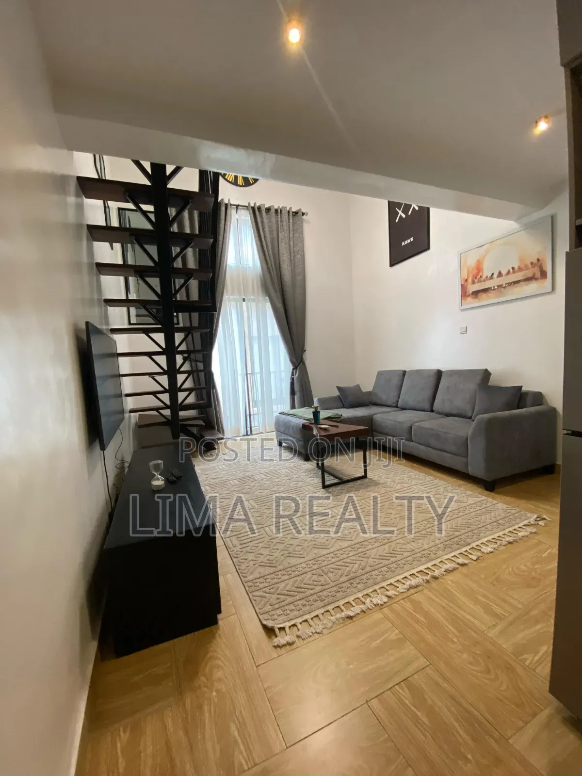 Loft 1 Bed Yaba in Oyingbo
