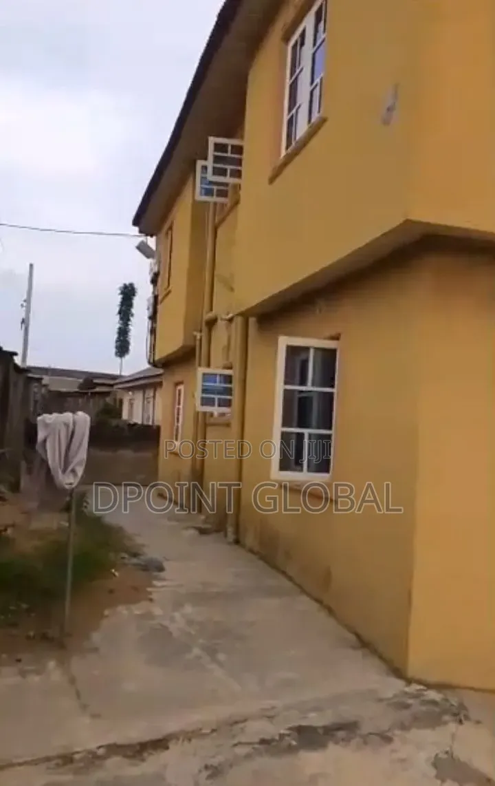 12bdrm Block of Flats in Not Estate, Ipaja / Ipaja for sale in Ipaja / Ipaja