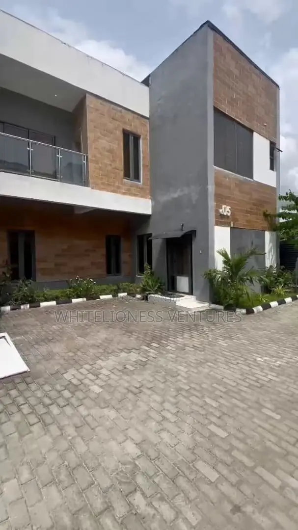 Furnished 4bdrm Duplex in Fara Park, Sangotedo for sale in Sangotedo