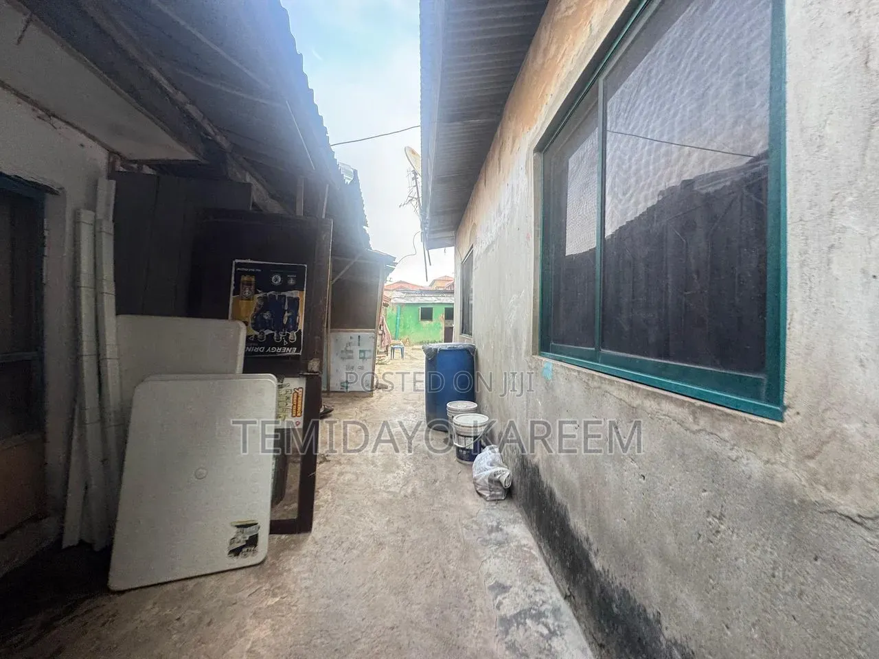 Standard Half Plot of Table Land on Tarred Road in A in Berger