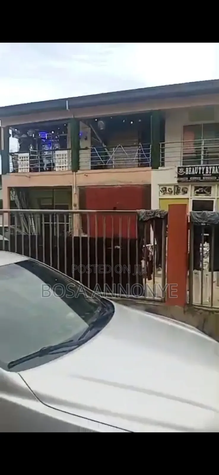 Massive Shop in Ado / Ajah