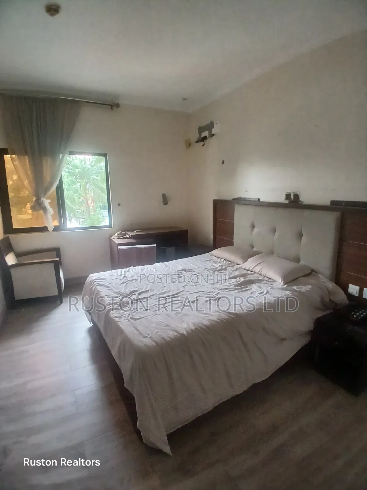 Luxury 70 Rooms Hotel in Kofo Abayomi