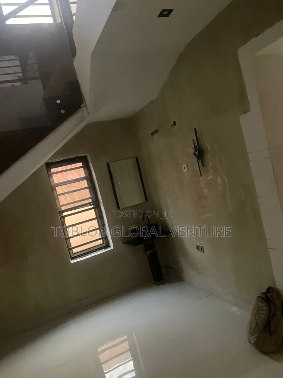 5bdrm Duplex in Heritage Estate, Oluyole for sale in Oluyole