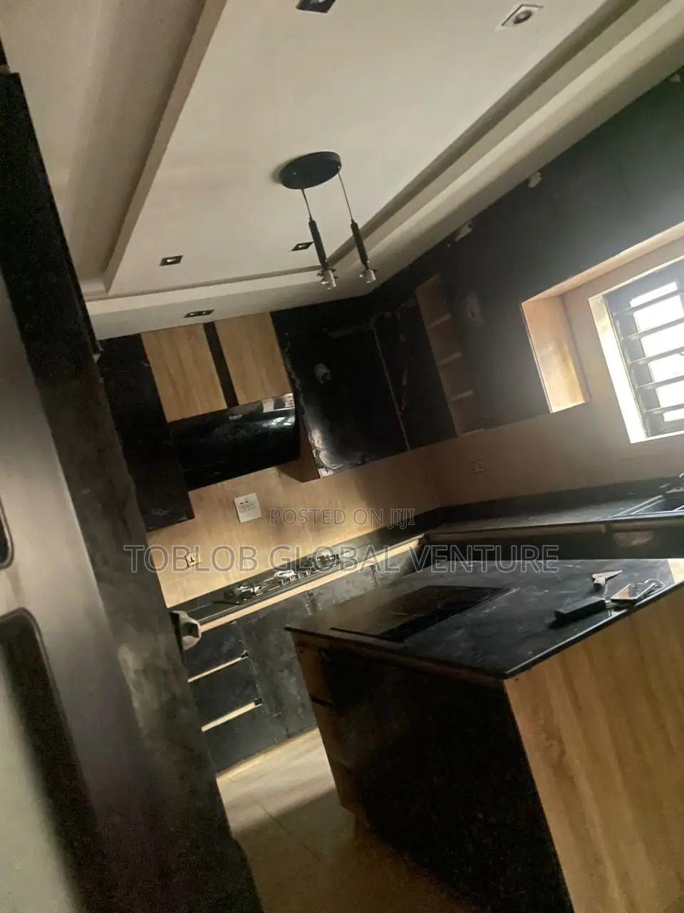 5bdrm Duplex in Heritage Estate, Oluyole for sale in Oluyole