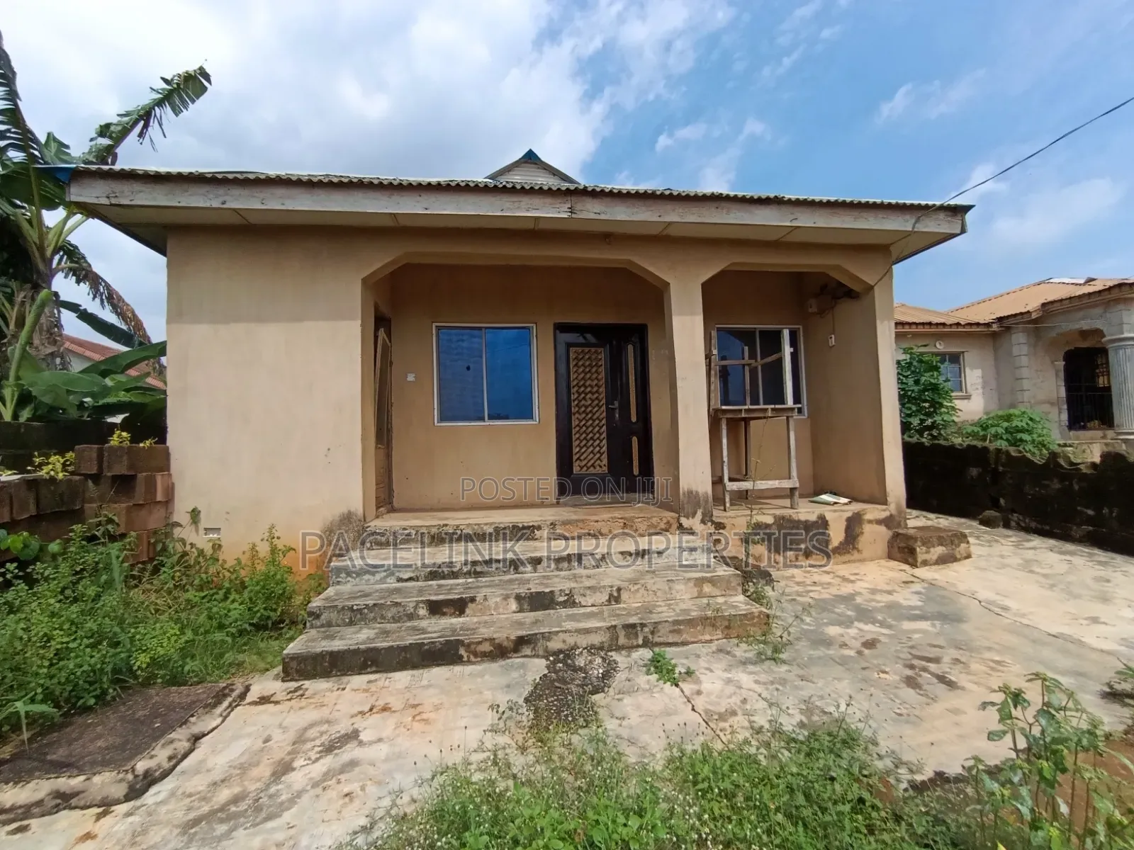 3bdrm Bungalow in Ayobo for sale in Ayobo