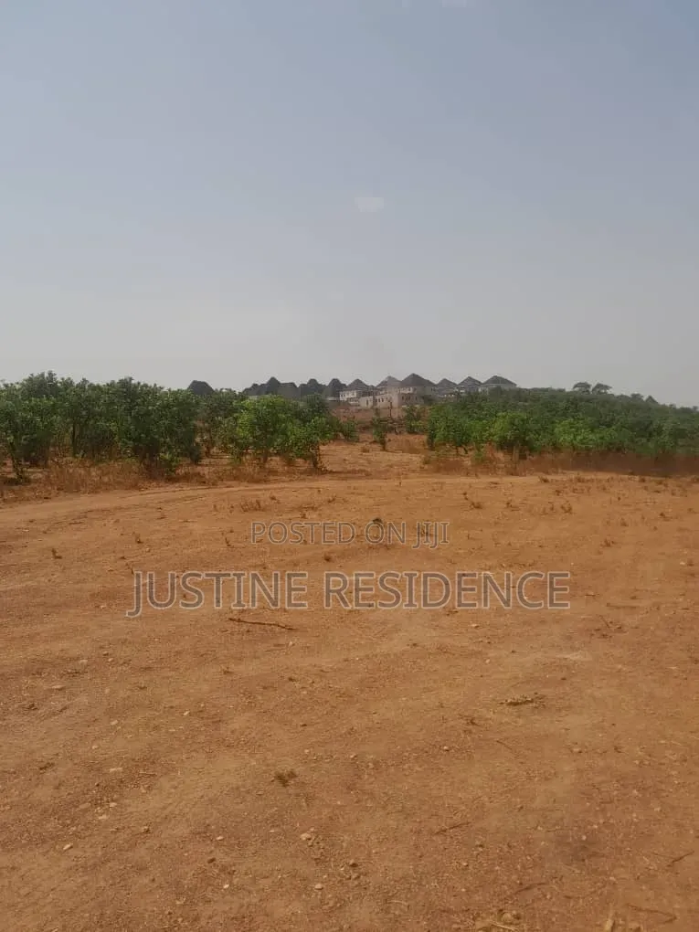 Land in Kuje in Kuje