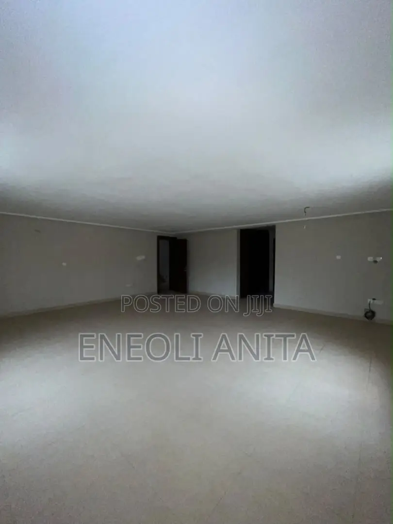 5bdrm Duplex in Wuye for sale in Wuye