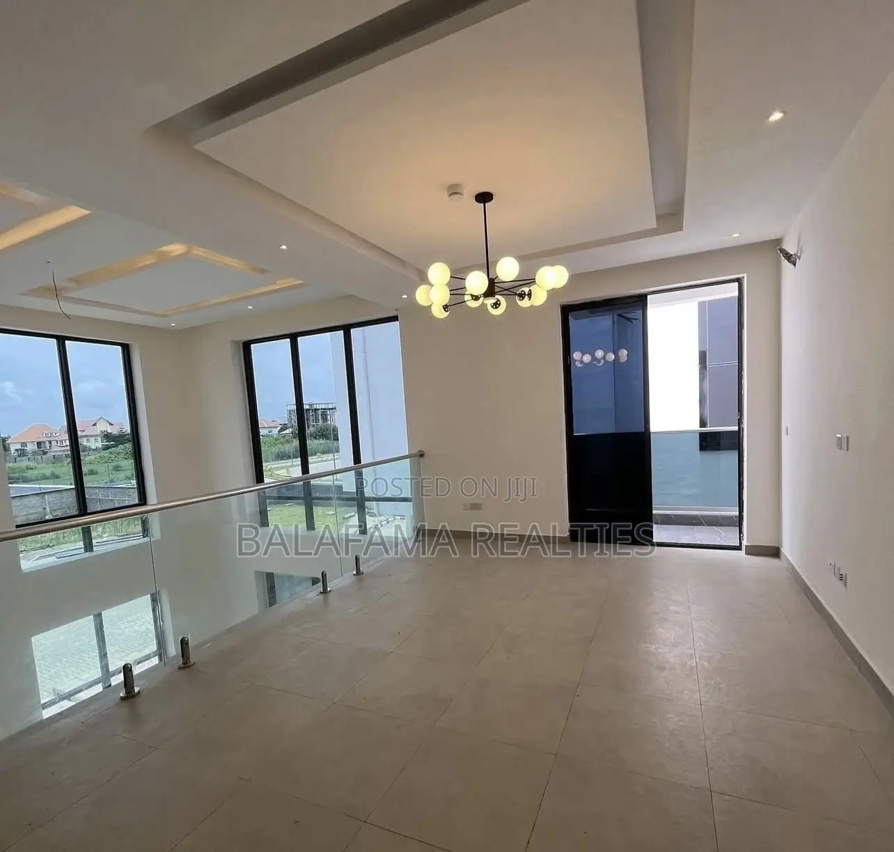 5bdrm Duplex in Ikate for sale in Ikate