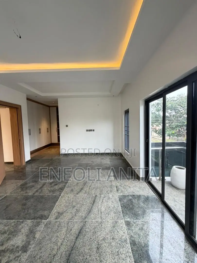 4bdrm Duplex in Wuse for sale in Wuse