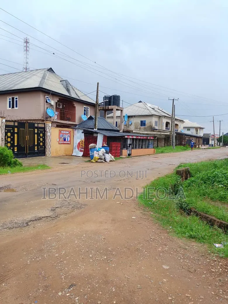 Isheri Graceland Estate, Egbeda Neighborhood. in Isheri / Egbe Idimu