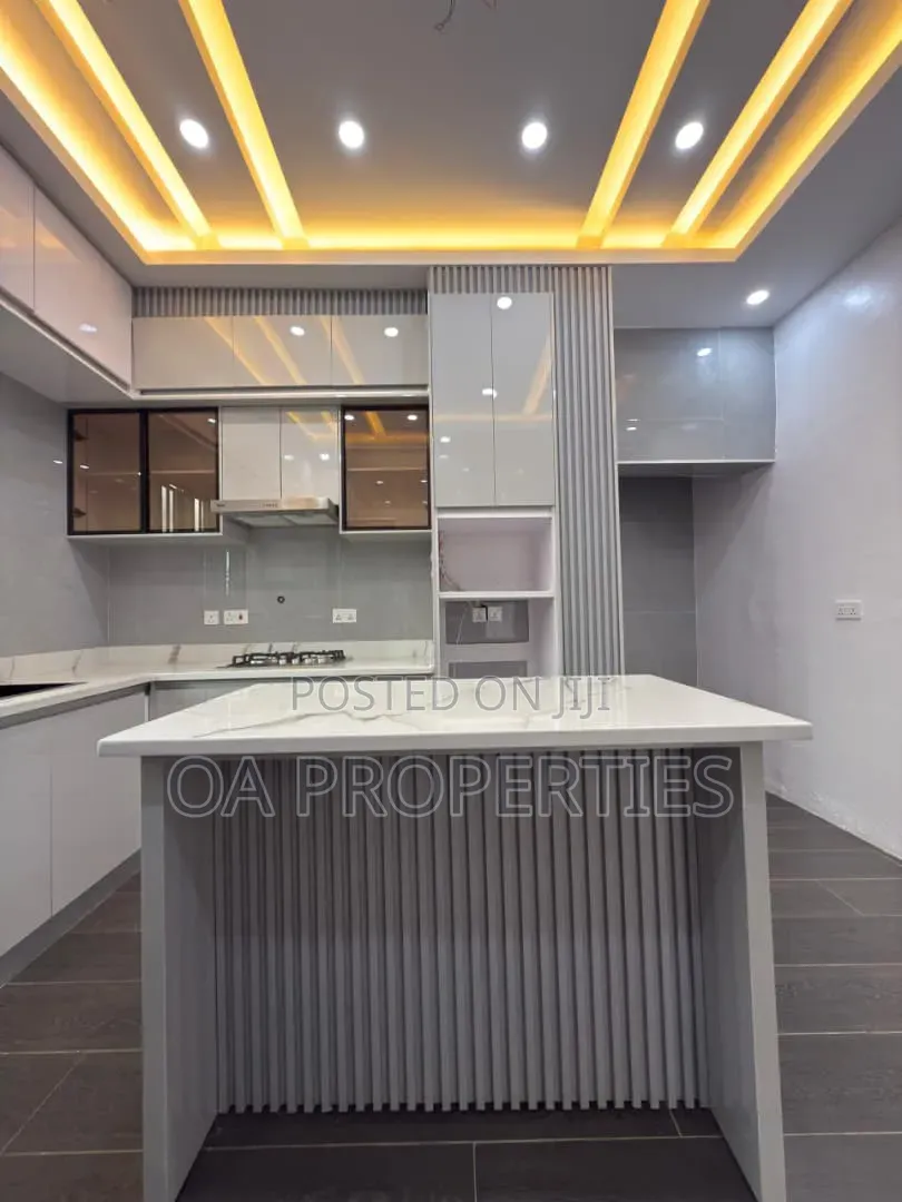 4bdrm Duplex in Kolapo Ishola Gra, Ibadan for rent in Ibadan