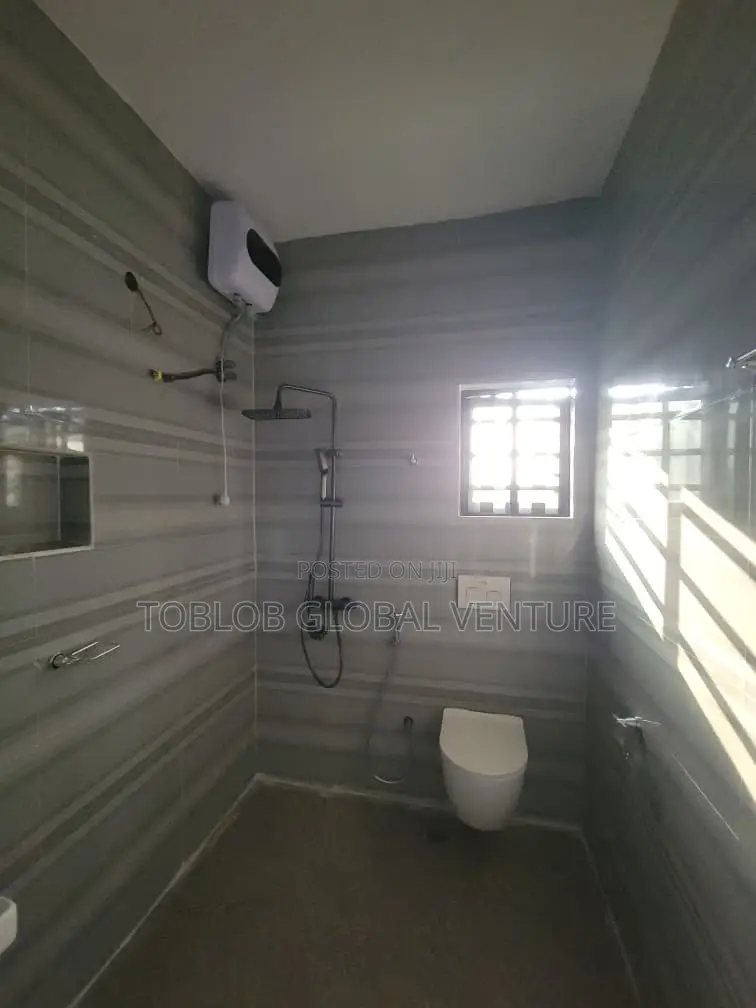 3bdrm Duplex in Akobo for rent in Akobo