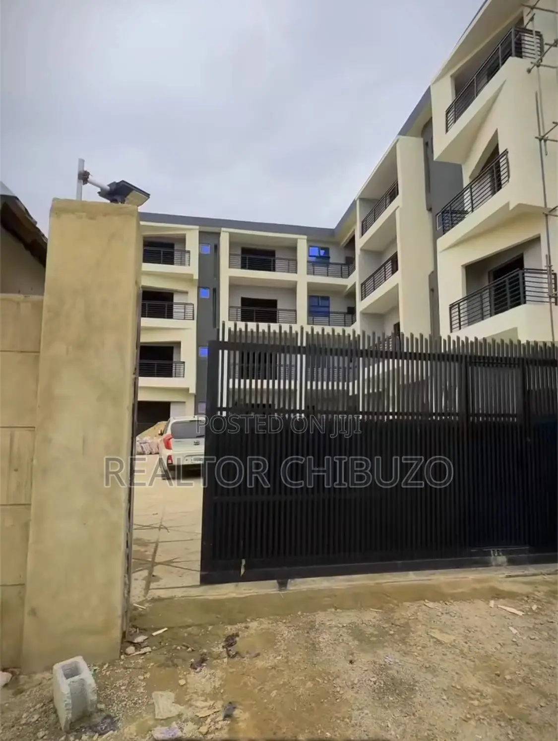 3bdrm Block of Flats in Abuja Top Realty, Durumi for sale in Durumi