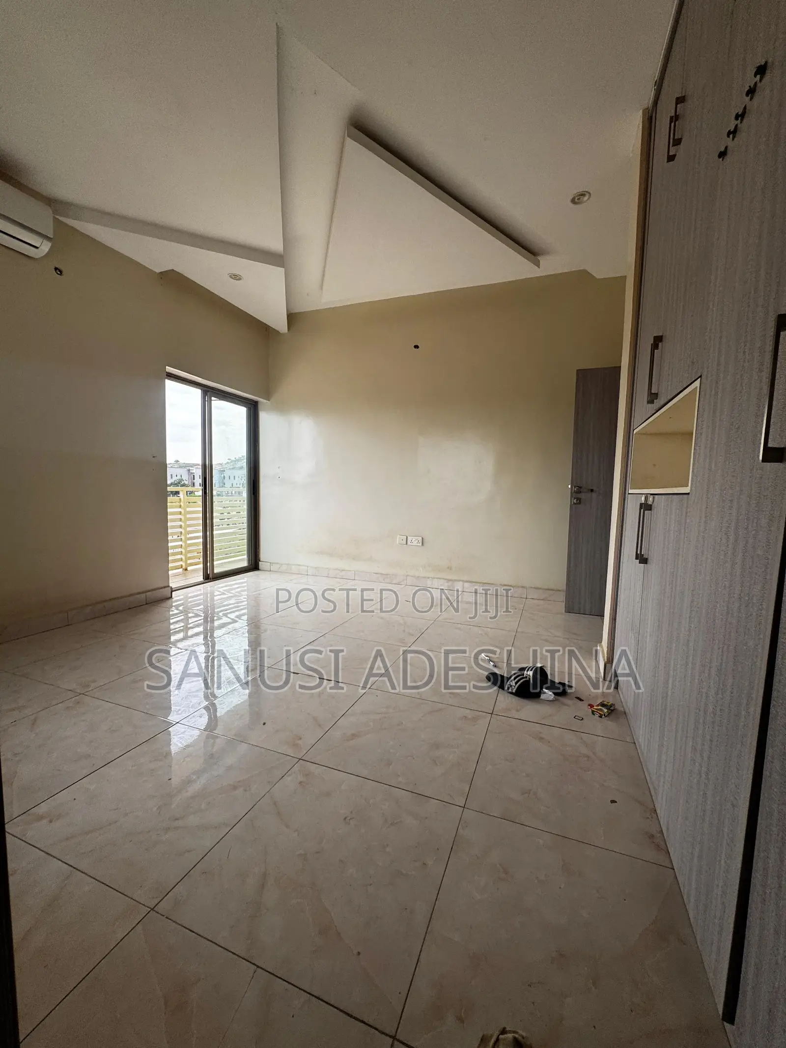 5bdrm Duplex in Wuse Zone Fct Abuja for sale in Wuse