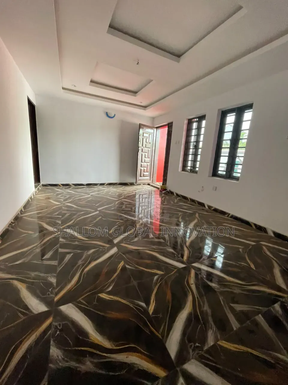 3bdrm Block of Flats in God'S City, Akobo for rent in Akobo