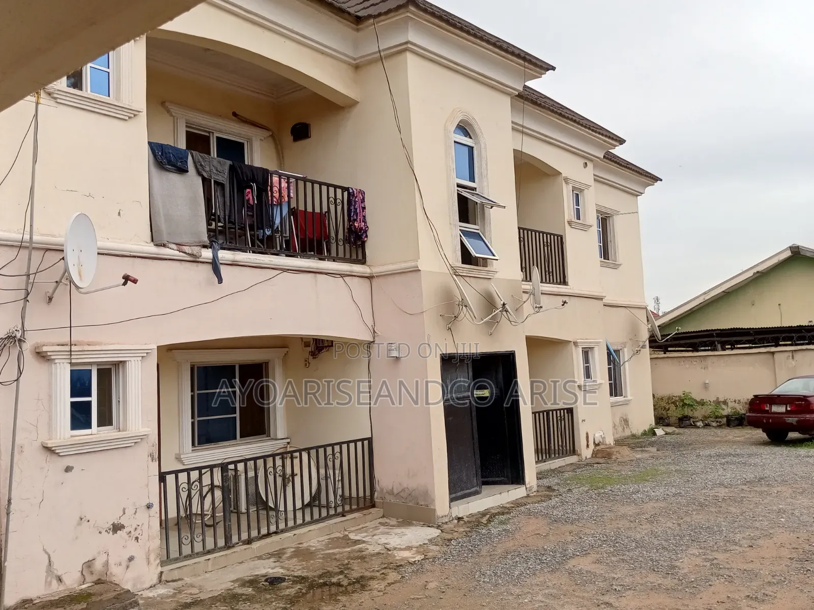 11bdrm Block of Flats in Lugbe Fha for sale in Lugbe District