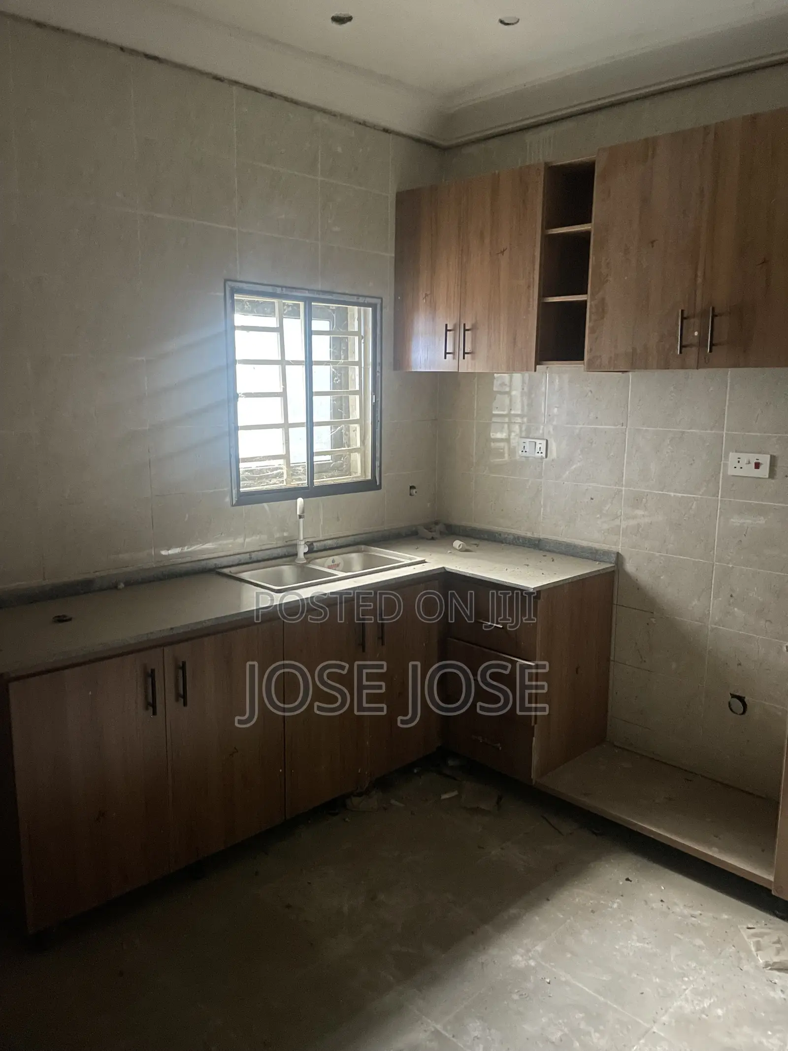 Furnished 3bdrm Block of Flats in Ask, Mbora for rent in Mbora
