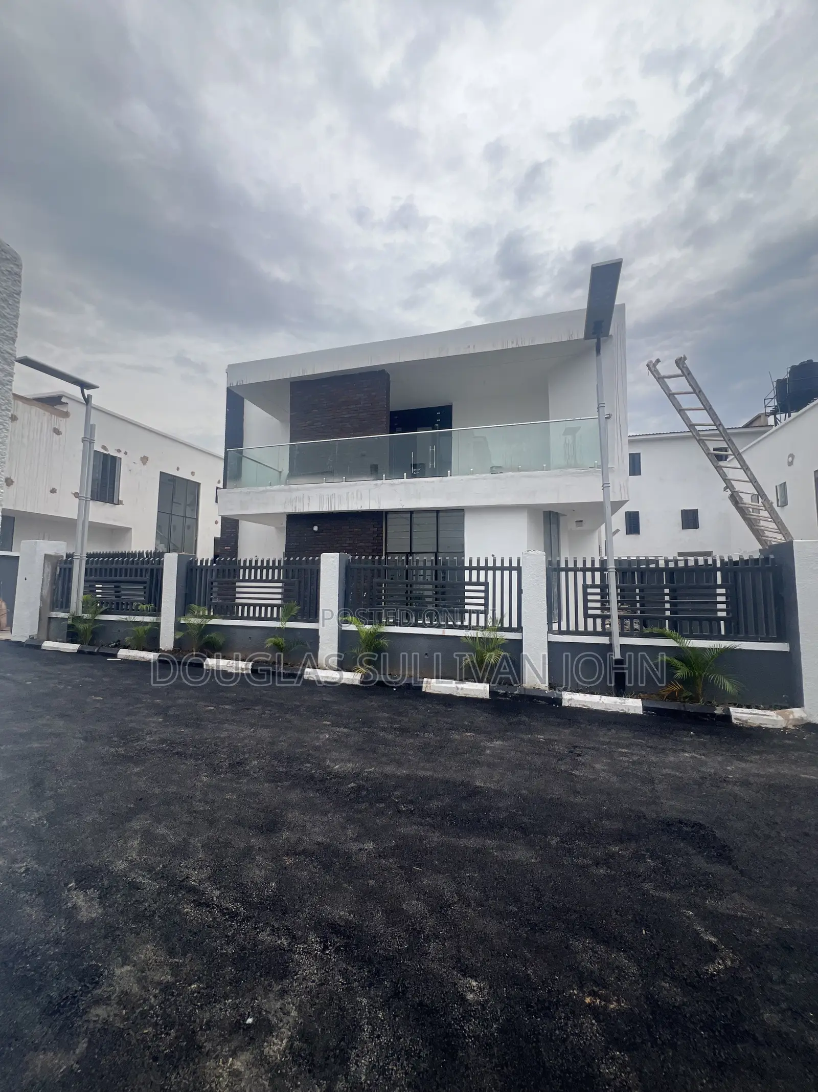 4bdrm Duplex in Independence Layout, Enugu for sale in Enugu