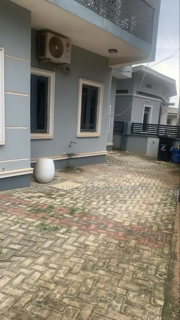 Furnished 4bdrm Duplex in Alagbado for sale in Alagbado