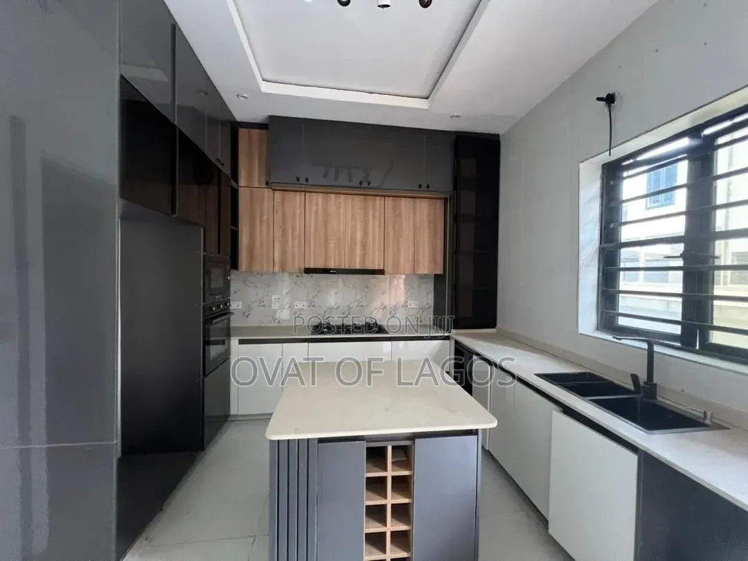 4bdrm Duplex in Orchid, Lekki Expressway for sale in Lekki Expressway