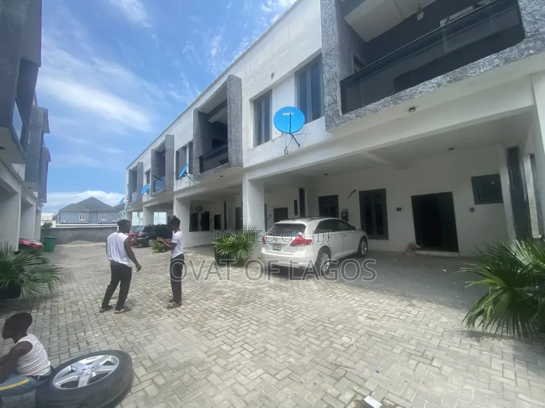 4bdrm Duplex in Orchid, Lekki Expressway for sale in Lekki Expressway