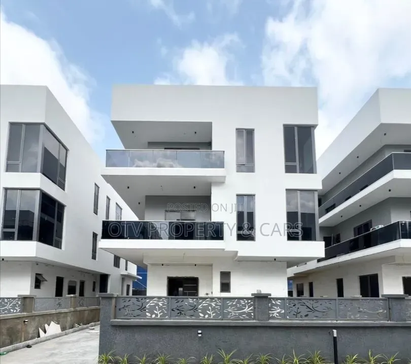 6bdrm Duplex in Old Ikoyi for sale in Old Ikoyi