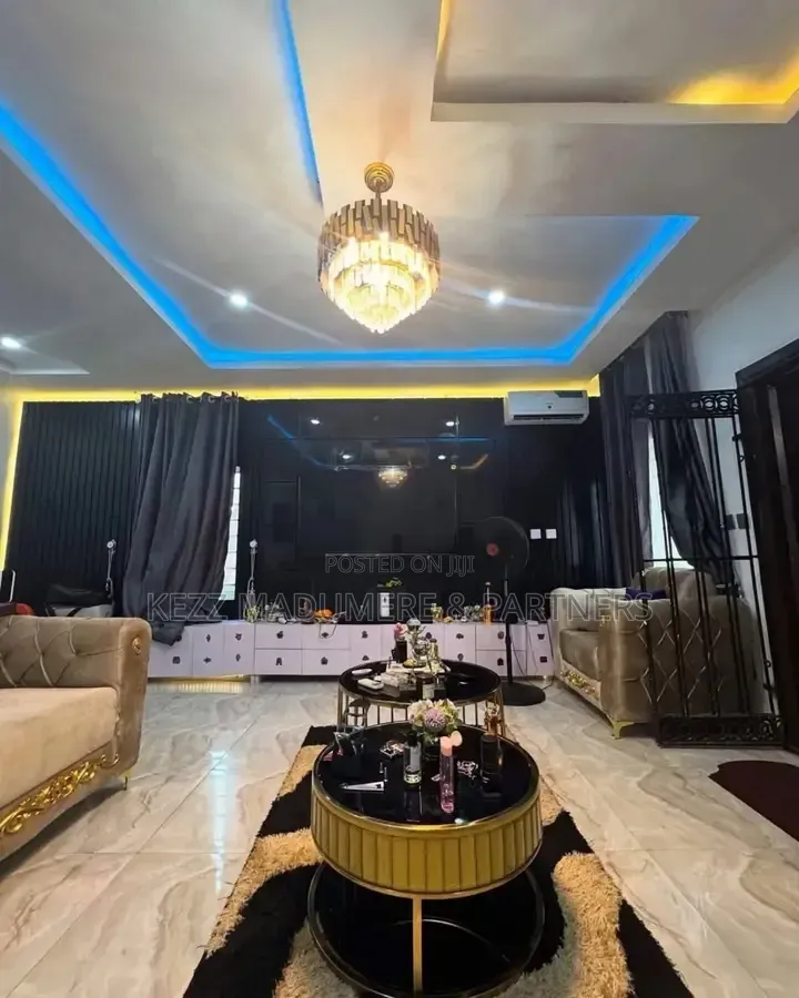 3bdrm Duplex in Eneka , Port for sale in Eneka