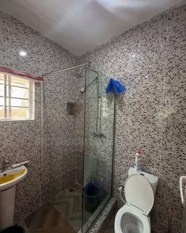 3bdrm Duplex in Eneka , Port for sale in Eneka