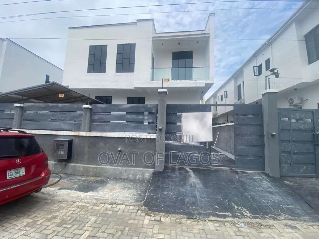5bdrm Duplex in Orchid, Lekki Expressway for sale in Lekki Expressway