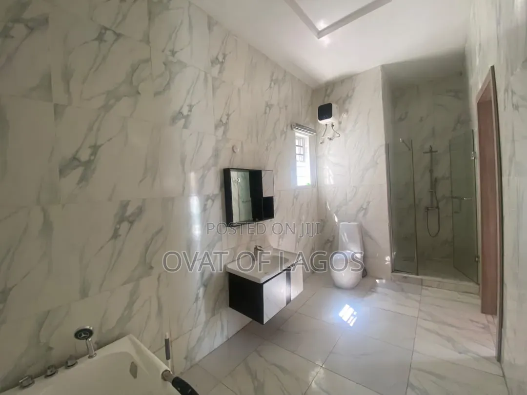 4bdrm Duplex in Orchid, Lekki Expressway for rent in Lekki Expressway