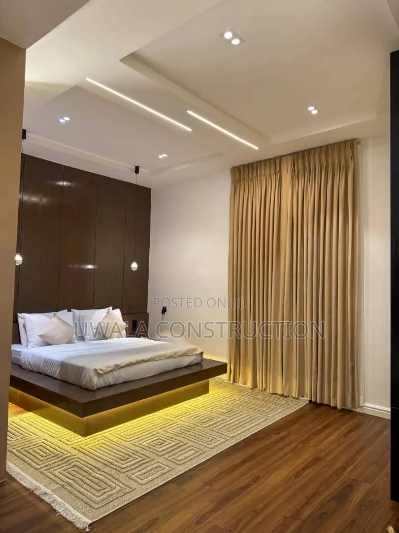 Ultra-Modern 3-Bedroom Smart Terrace Duplex Short-Let – Jahi, Abuja in Jahi