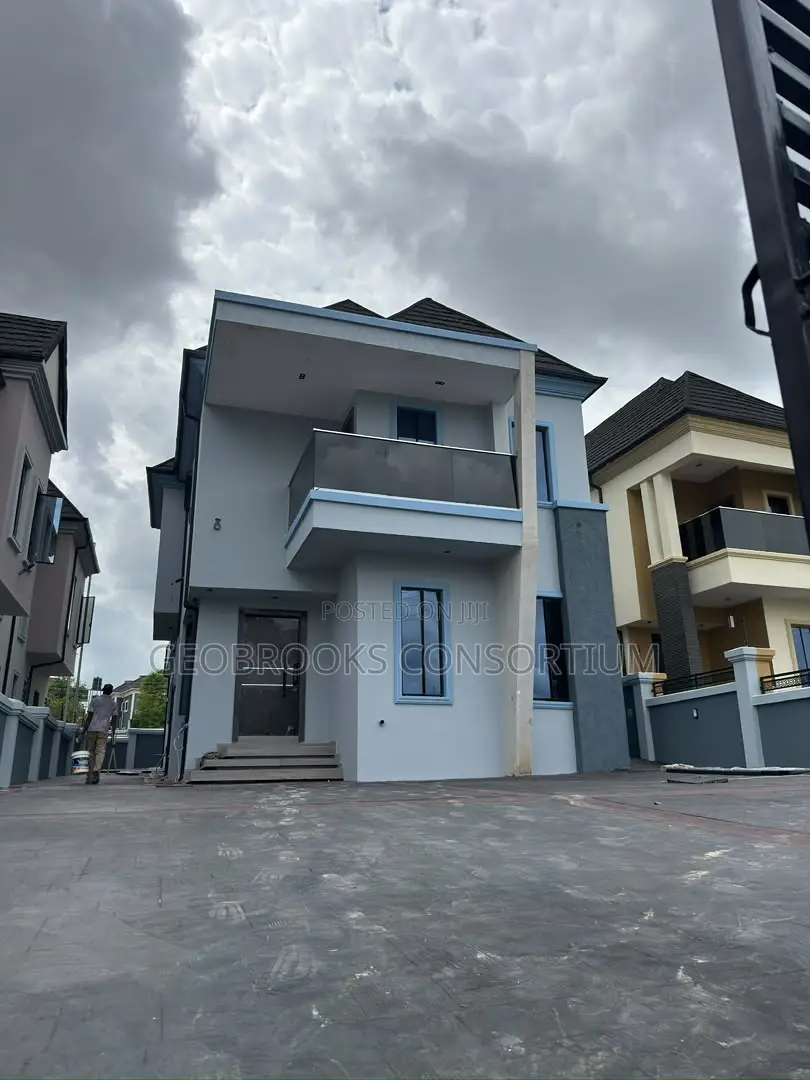 4bdrm Duplex in Carlton Gate Estate, Akobo for sale in Akobo